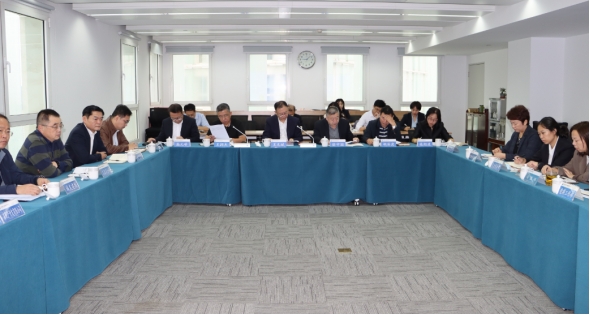 城發(fā)集團召開“轉作風、提能力，決戰(zhàn)四季度、打贏收官戰(zhàn)”動員會